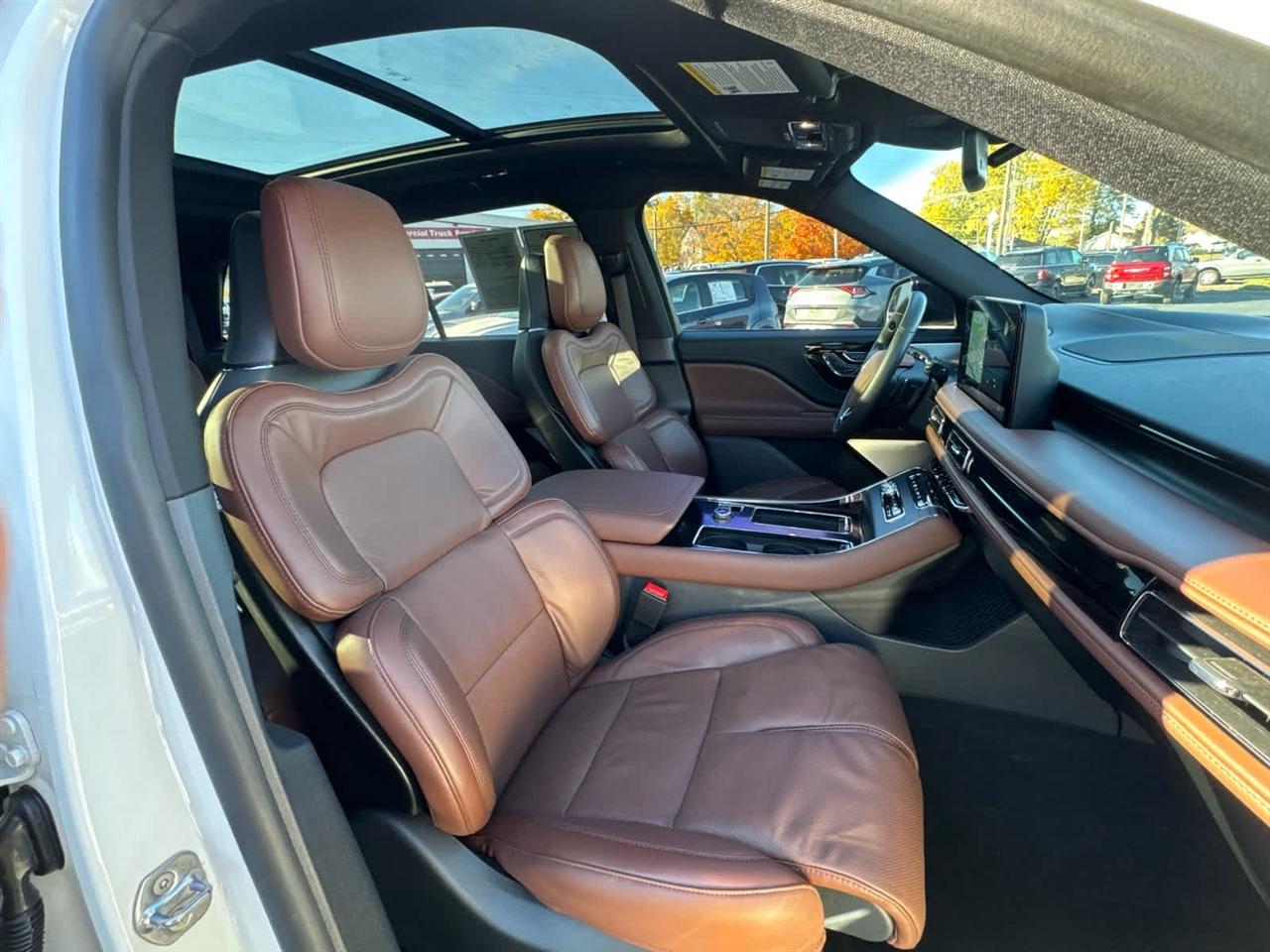 Lincoln Aviator Reserve AWD 2025