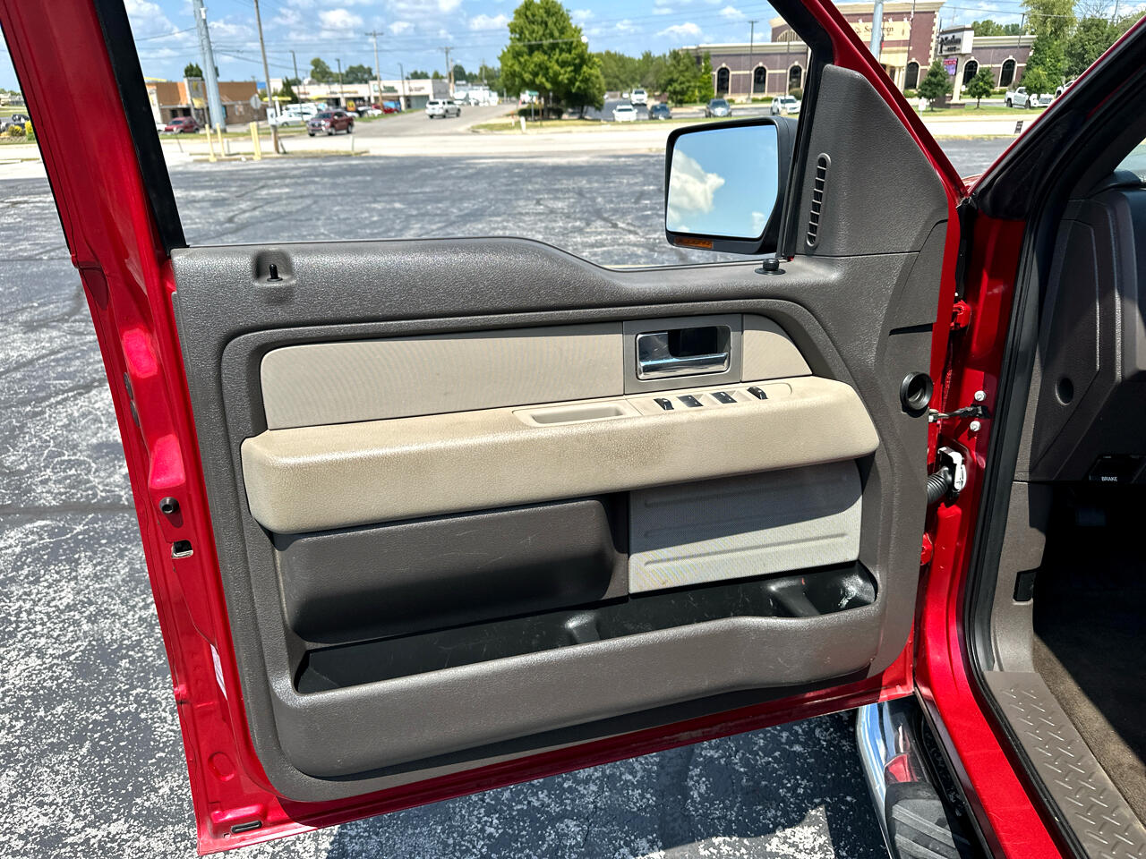 2010 Ford F-150 XL photo 12