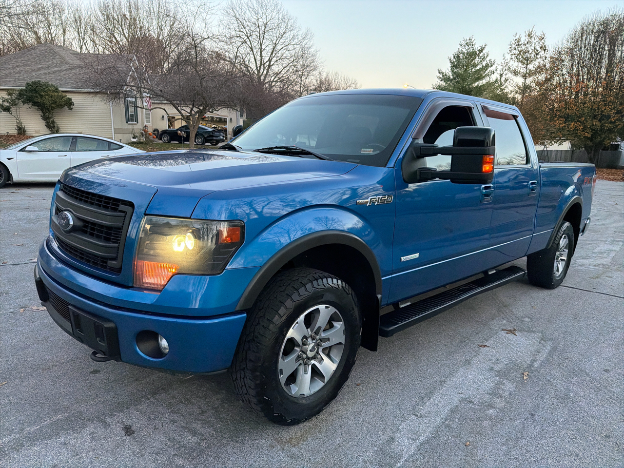 2013 Ford F-150 4WD SuperCrew 150" FX4