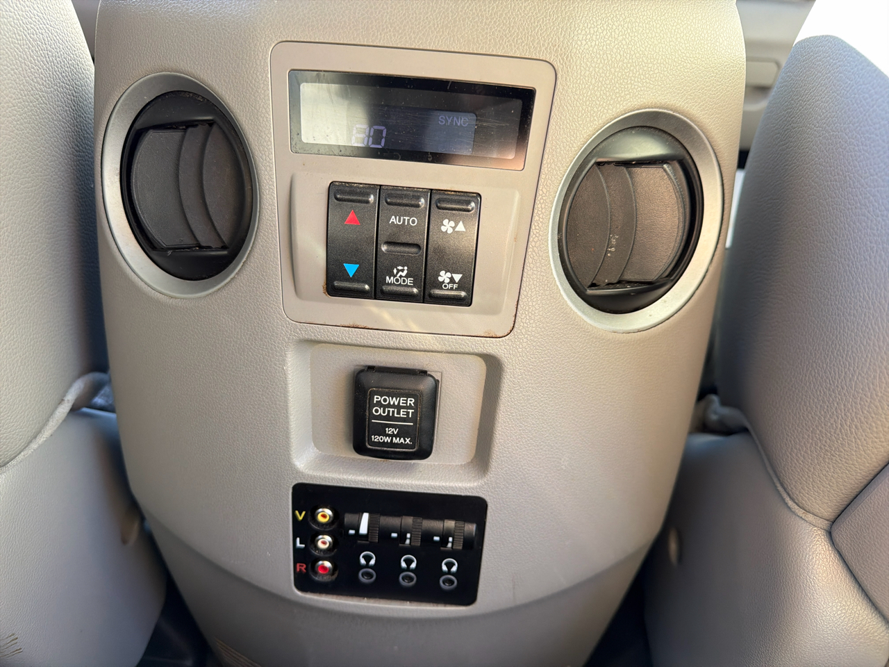 2015 Honda Pilot EX-L photo 4