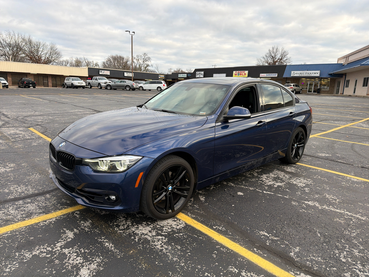 2018 BMW 3 Series 330i Sedan