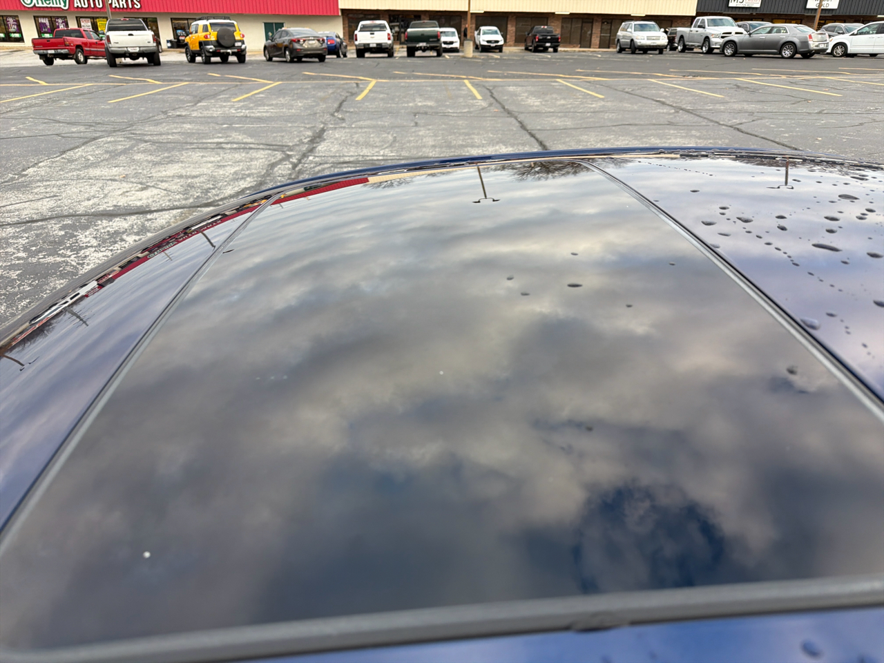 2018 Bmw 330i 3-Series photo 2