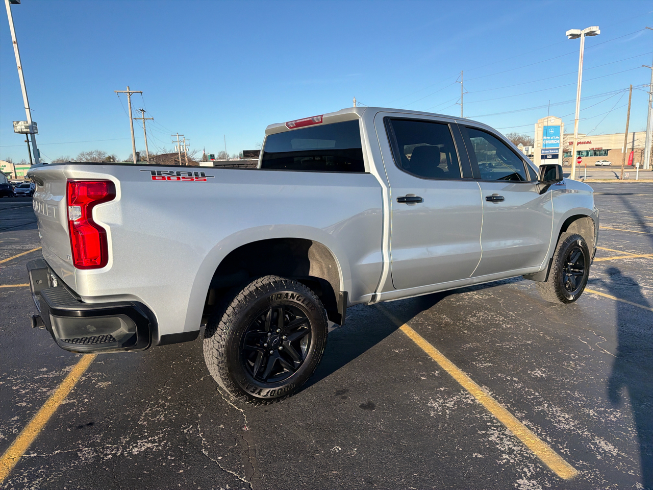 Chevrolet Silverado 1500 4WD Crew Cab 147" LT Trail Boss 2021