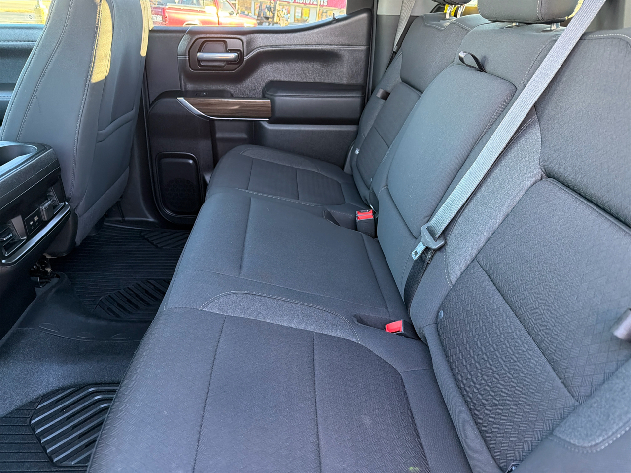 Chevrolet Silverado 1500 4WD Crew Cab 147" LT Trail Boss 2021