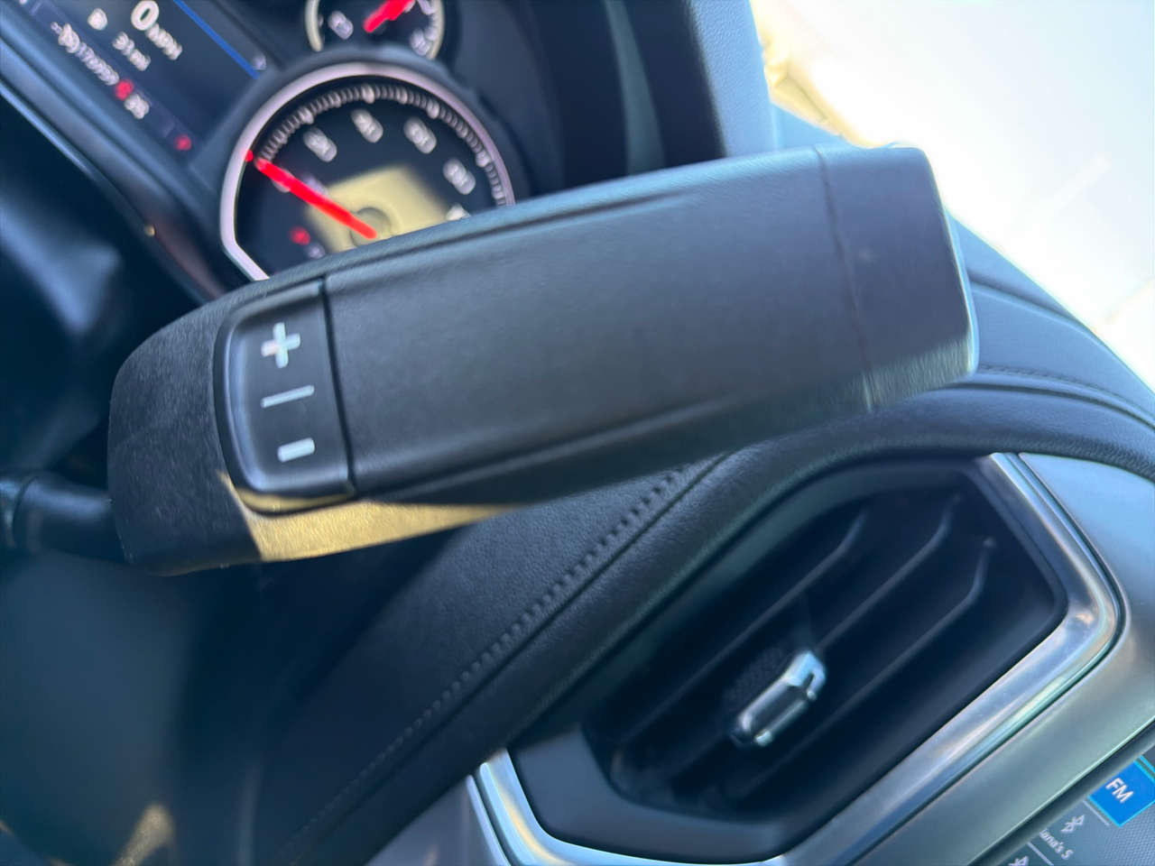 Chevrolet Silverado 1500 4WD Crew Cab 147" LT Trail Boss 2021