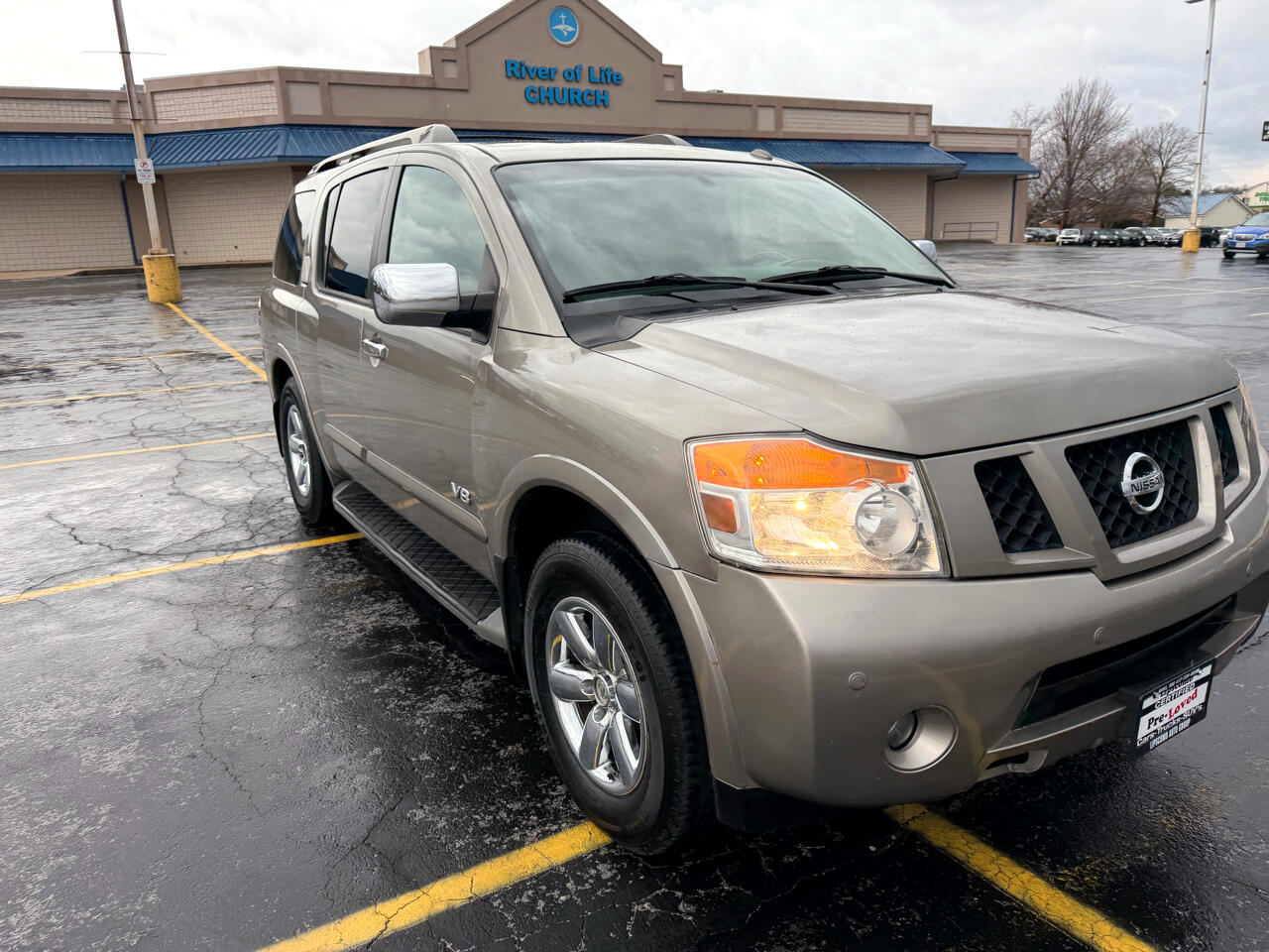 Nissan Armada 4WD 4dr LE FFV 2008