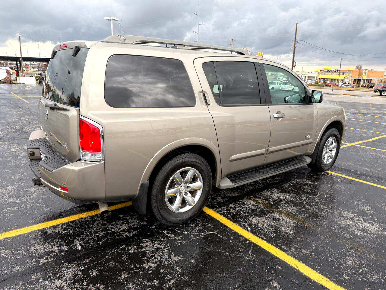 Nissan Armada 4WD 4dr LE FFV 2008