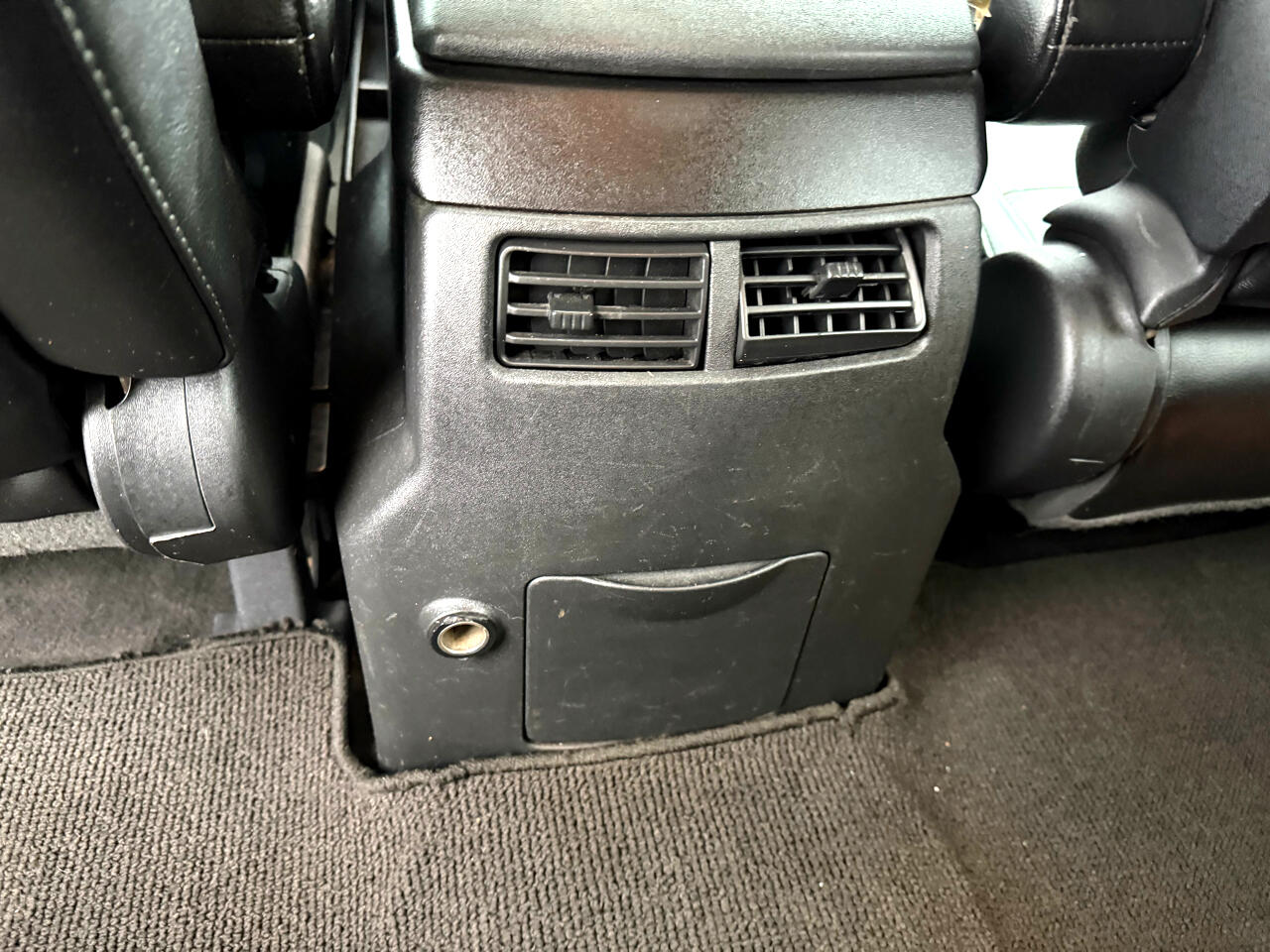 Nissan Armada 4WD 4dr LE FFV 2008