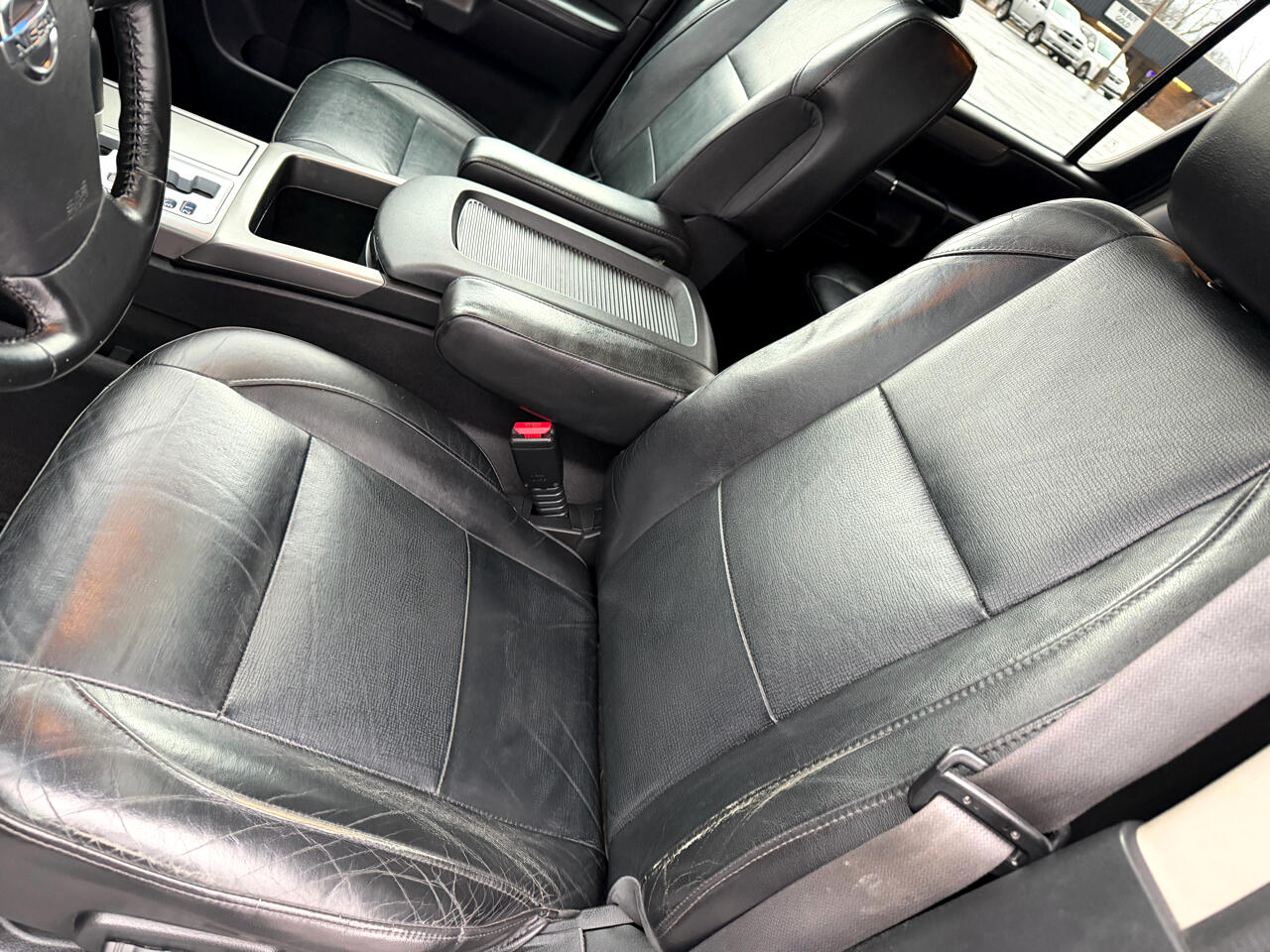 Nissan Armada 4WD 4dr LE FFV 2008