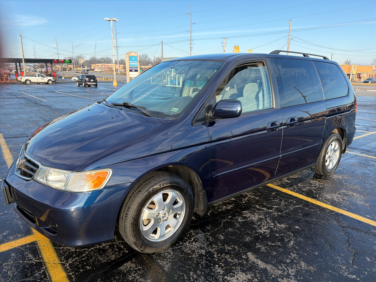 2004 Honda Odyssey EX's photo