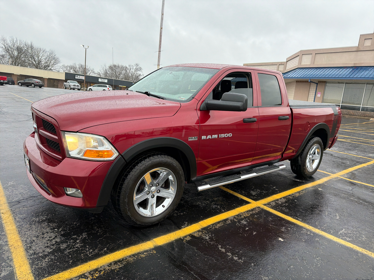 2012 RAM 1500 4WD Quad Cab 140.5" Express