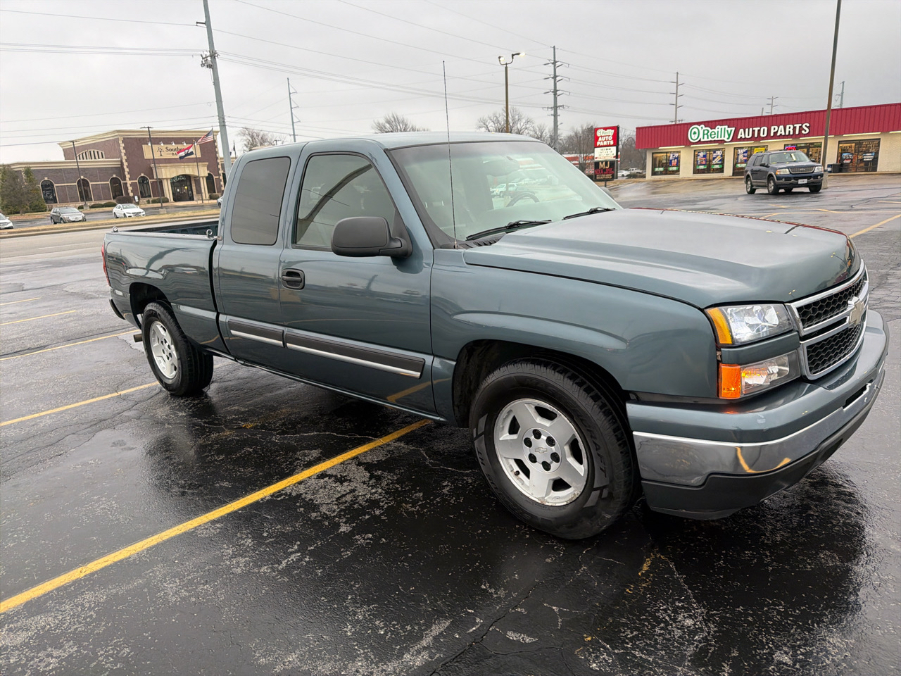 Chevrolet Silverado 1500 Ext Cab 143.5" WB 2WD LT1 2006