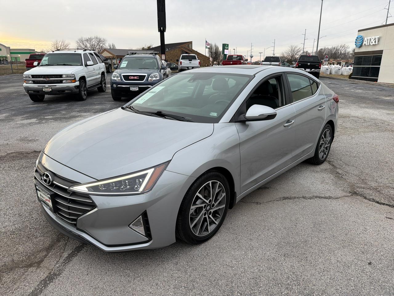2020 Hyundai Elantra Limited IVT
