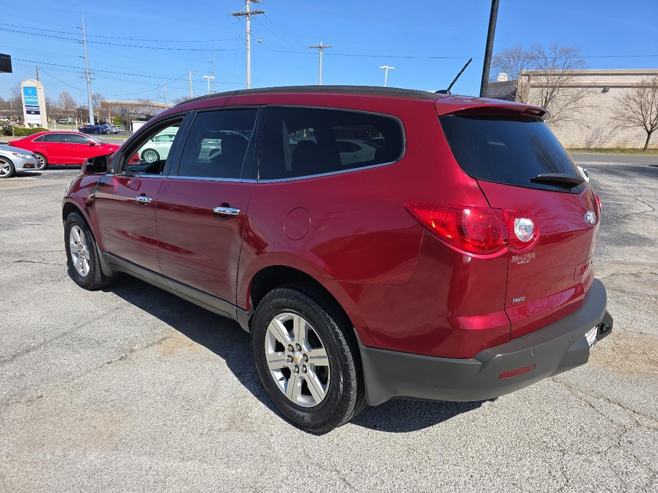 Chevrolet Traverse AWD 4dr LT w/1LT 2010