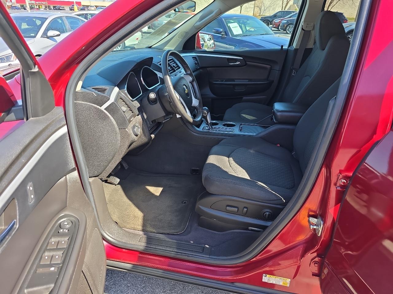 Chevrolet Traverse AWD 4dr LT w/1LT 2010