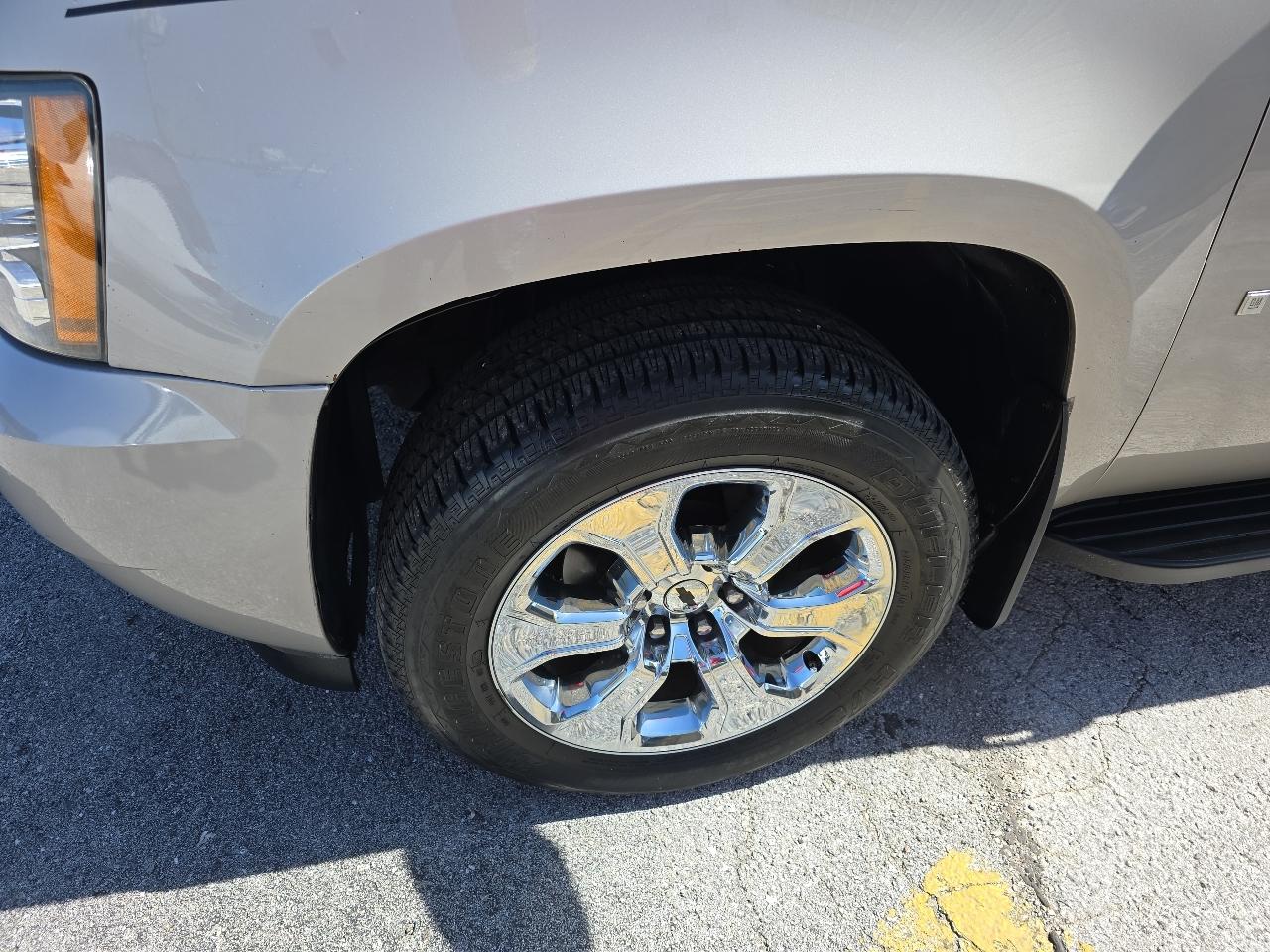 Chevrolet Suburban 4WD 4dr 1500 LT 2007