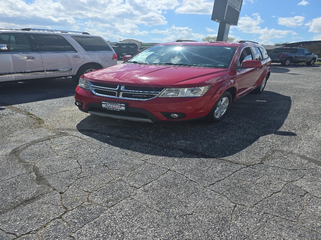 Dodge Journey FWD 4dr SXT 2012