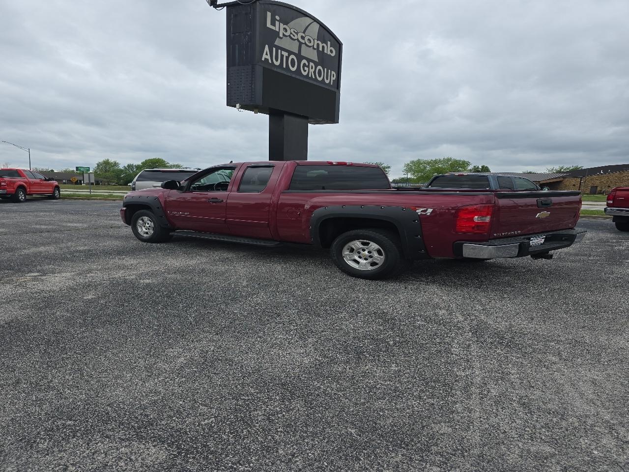 Chevrolet Silverado 1500 4WD Ext Cab 143.5" LT w/1LT 2007