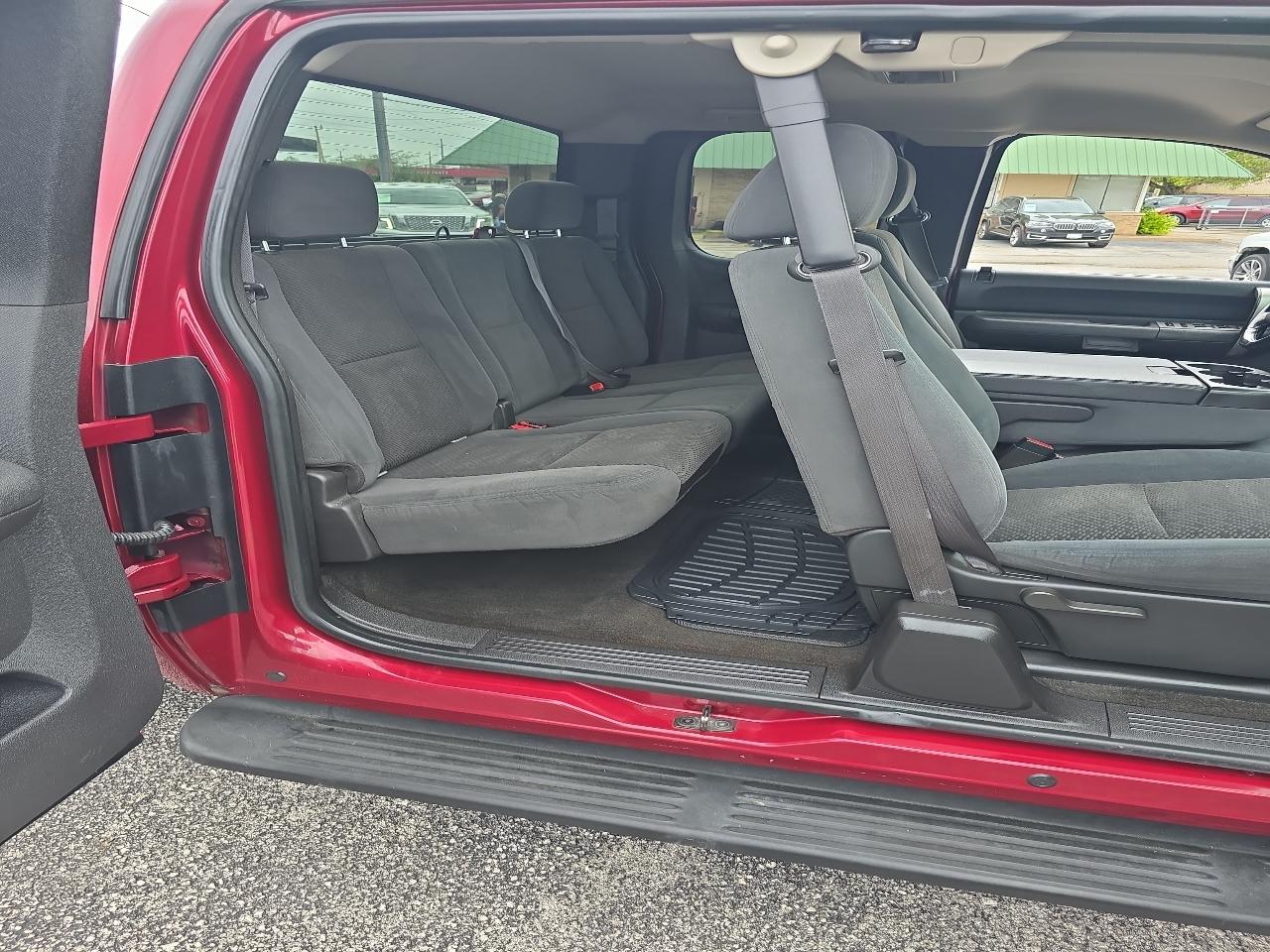 Chevrolet Silverado 1500 4WD Ext Cab 143.5" LT w/1LT 2007