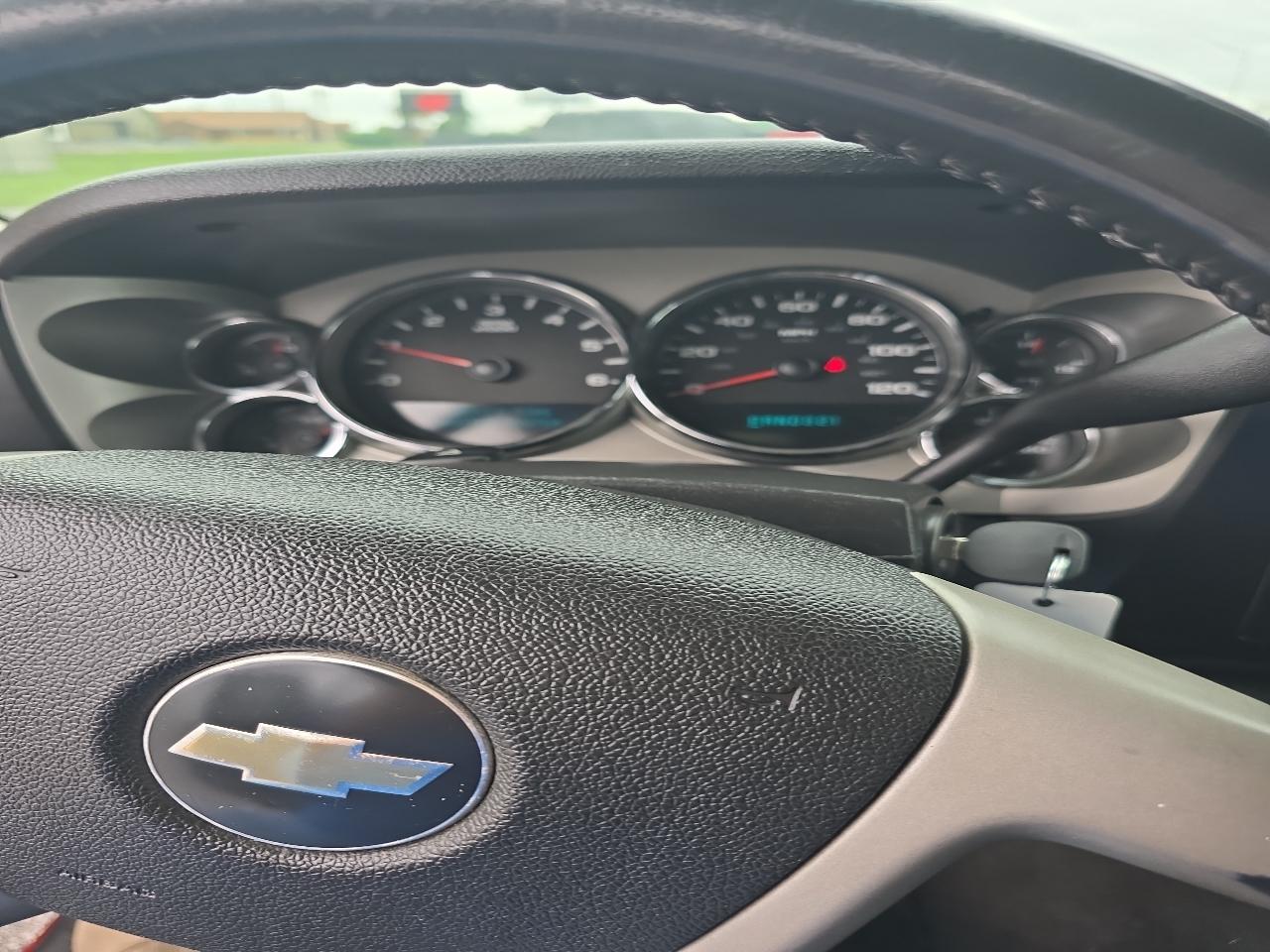 Chevrolet Silverado 1500 4WD Ext Cab 143.5" LT w/1LT 2007