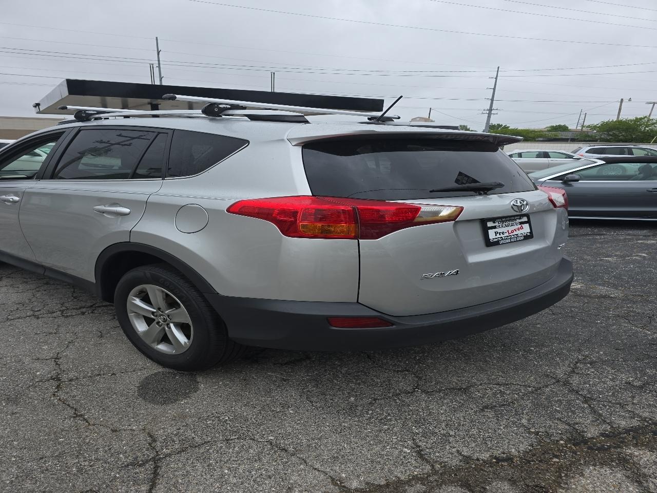 Toyota RAV4 FWD 4dr XLE (Natl) 2015