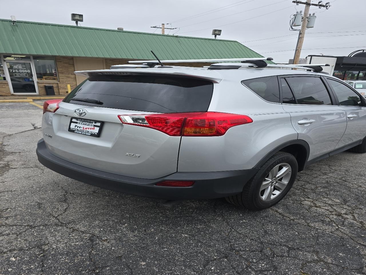 Toyota RAV4 FWD 4dr XLE (Natl) 2015