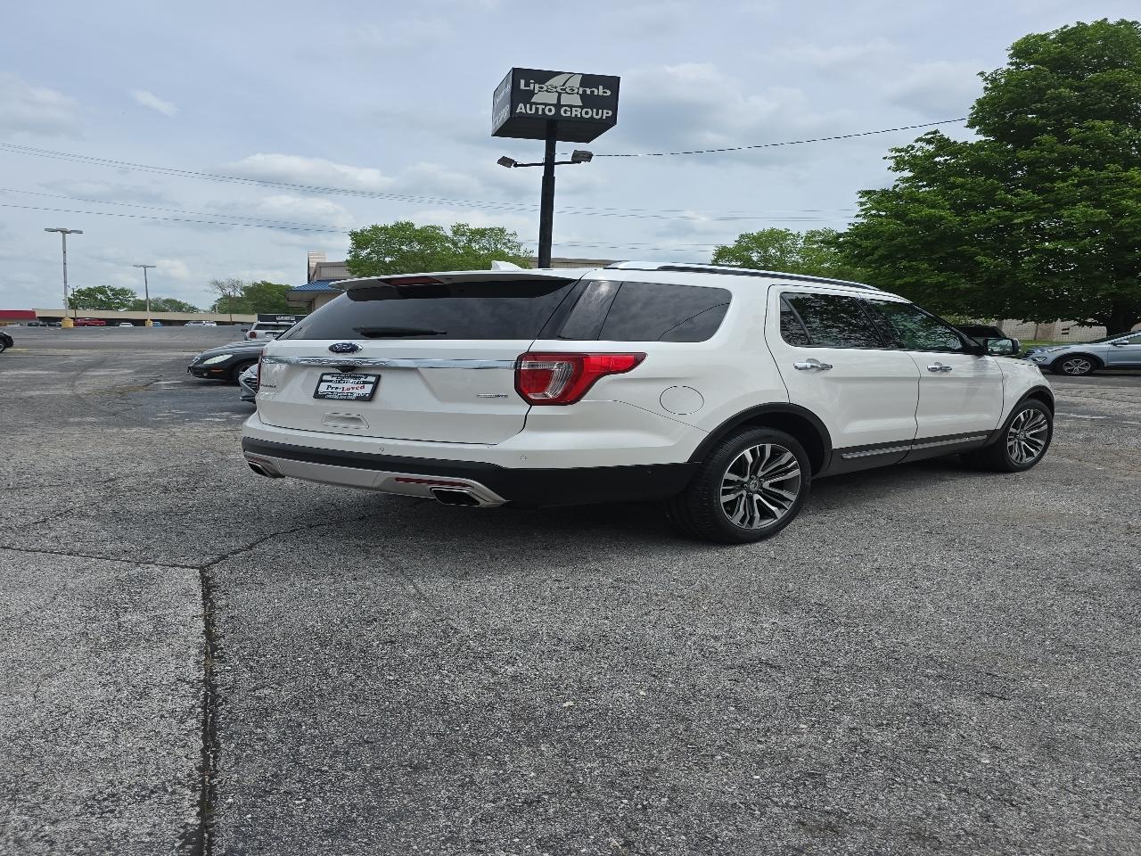 Ford Explorer 4WD 4dr Platinum 2016
