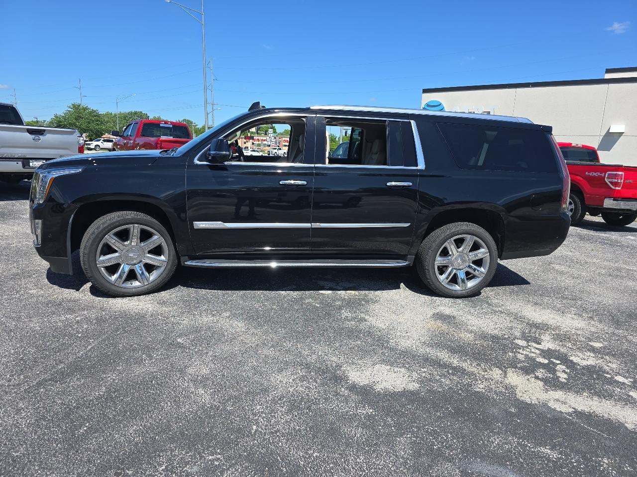 Cadillac Escalade ESV 4WD 4dr Premium Luxury 2020