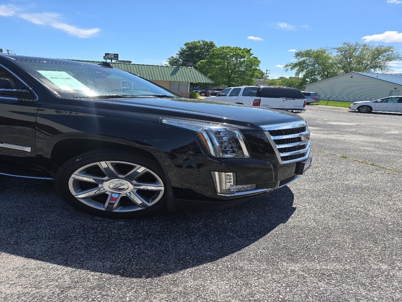 Cadillac Escalade ESV 4WD 4dr Premium Luxury 2020