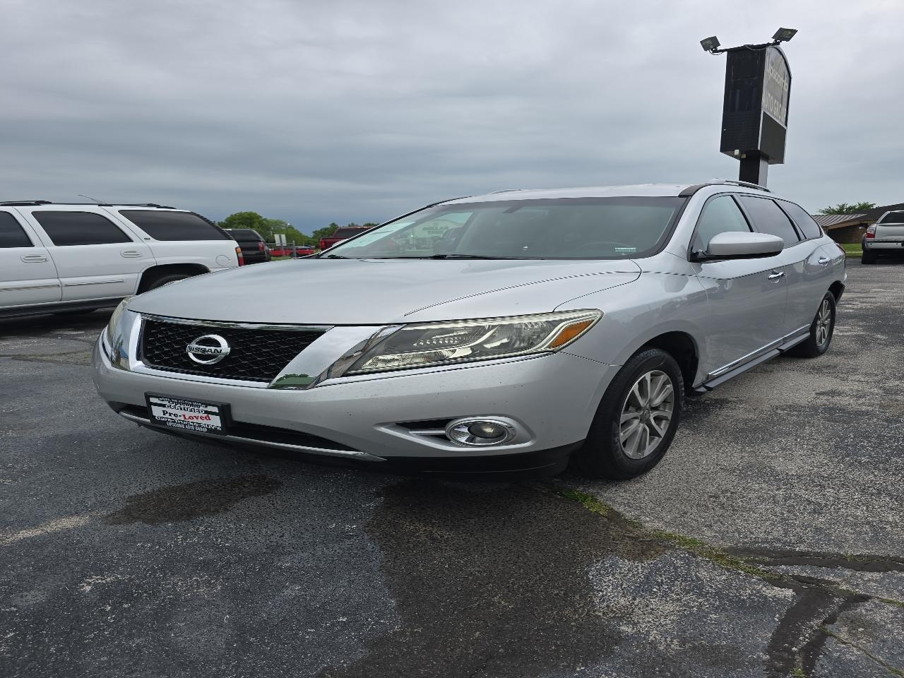 Nissan Pathfinder 4WD 4dr SL 2013