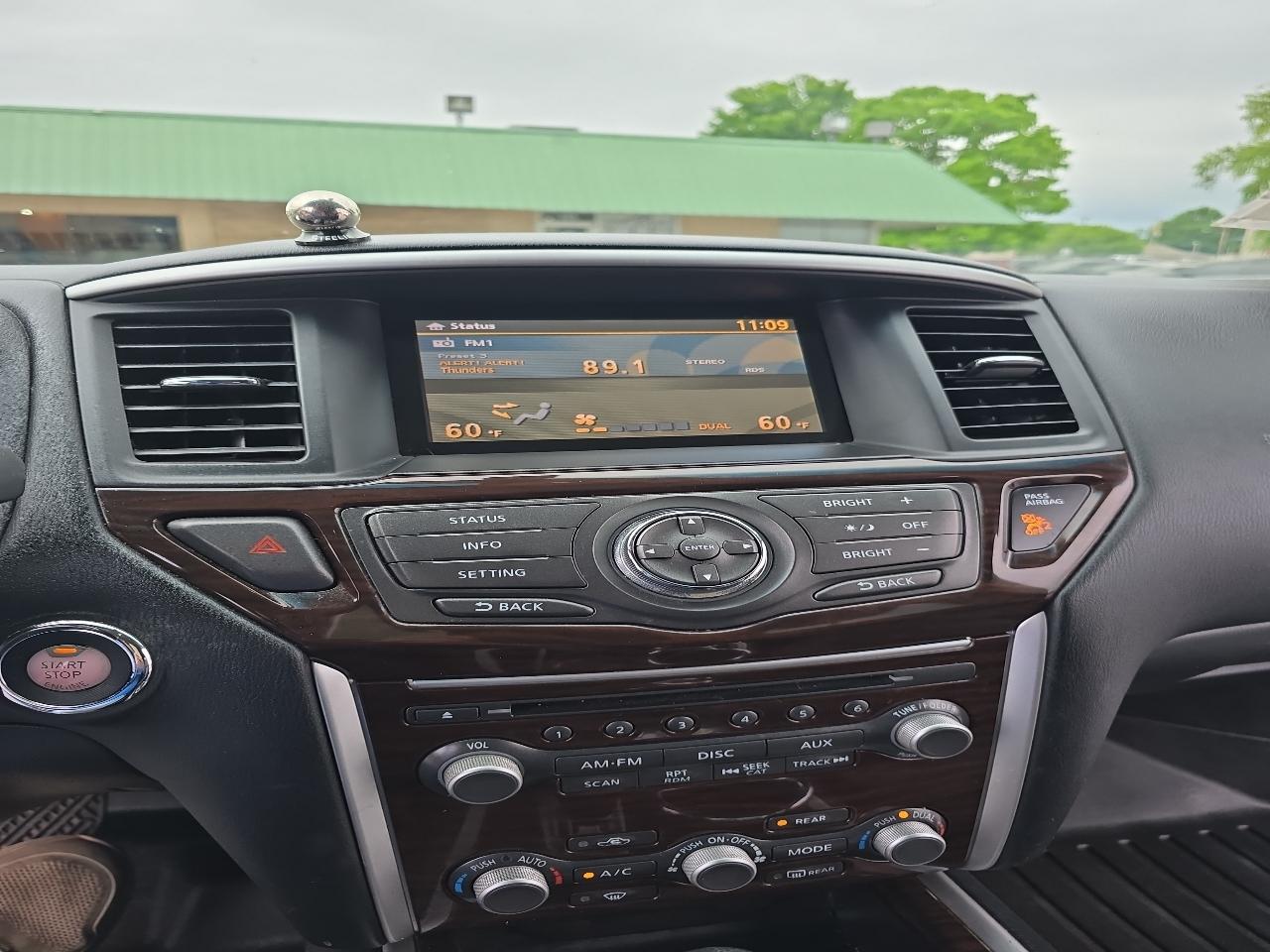 Nissan Pathfinder 4WD 4dr SL 2013