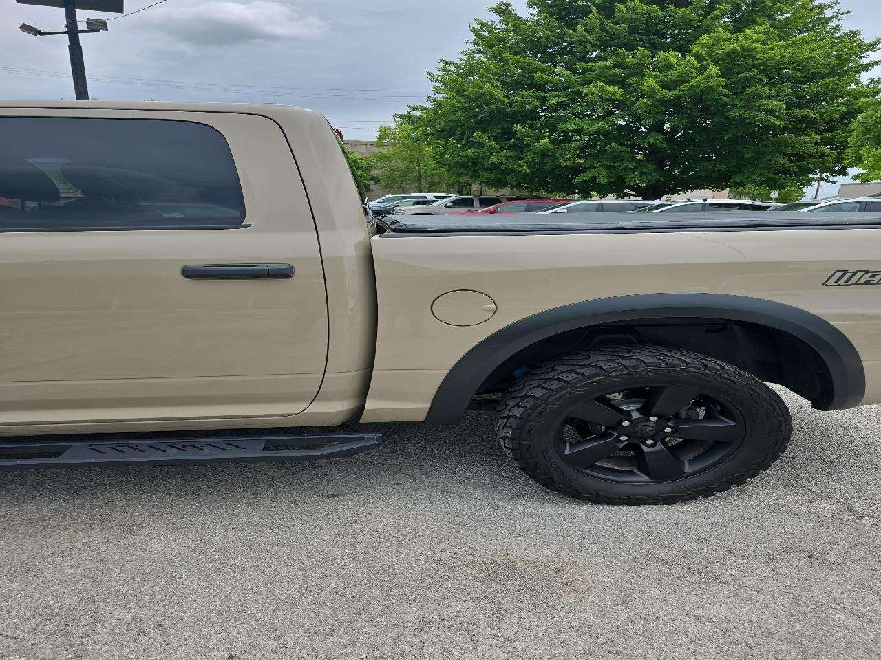 RAM 1500 Classic Warlock 4x2 Crew Cab 5'7" Box 2019