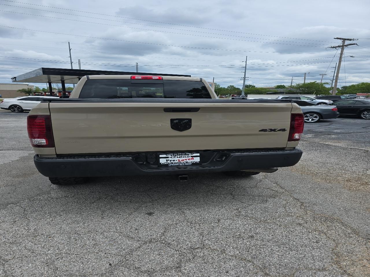 RAM 1500 Classic Warlock 4x2 Crew Cab 5'7" Box 2019