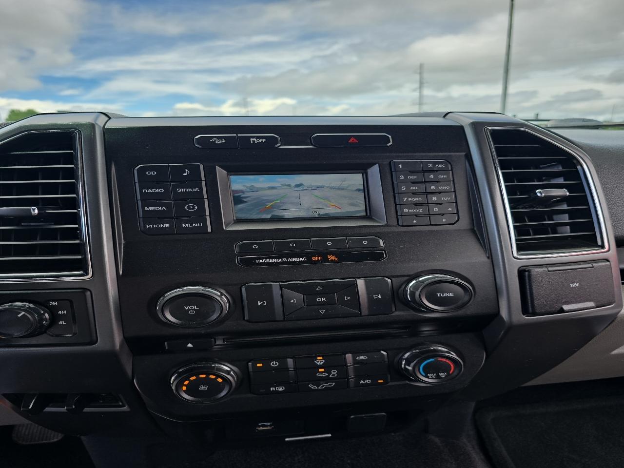 Ford F-150 XLT 4WD SuperCrew 5.5' Box 2017