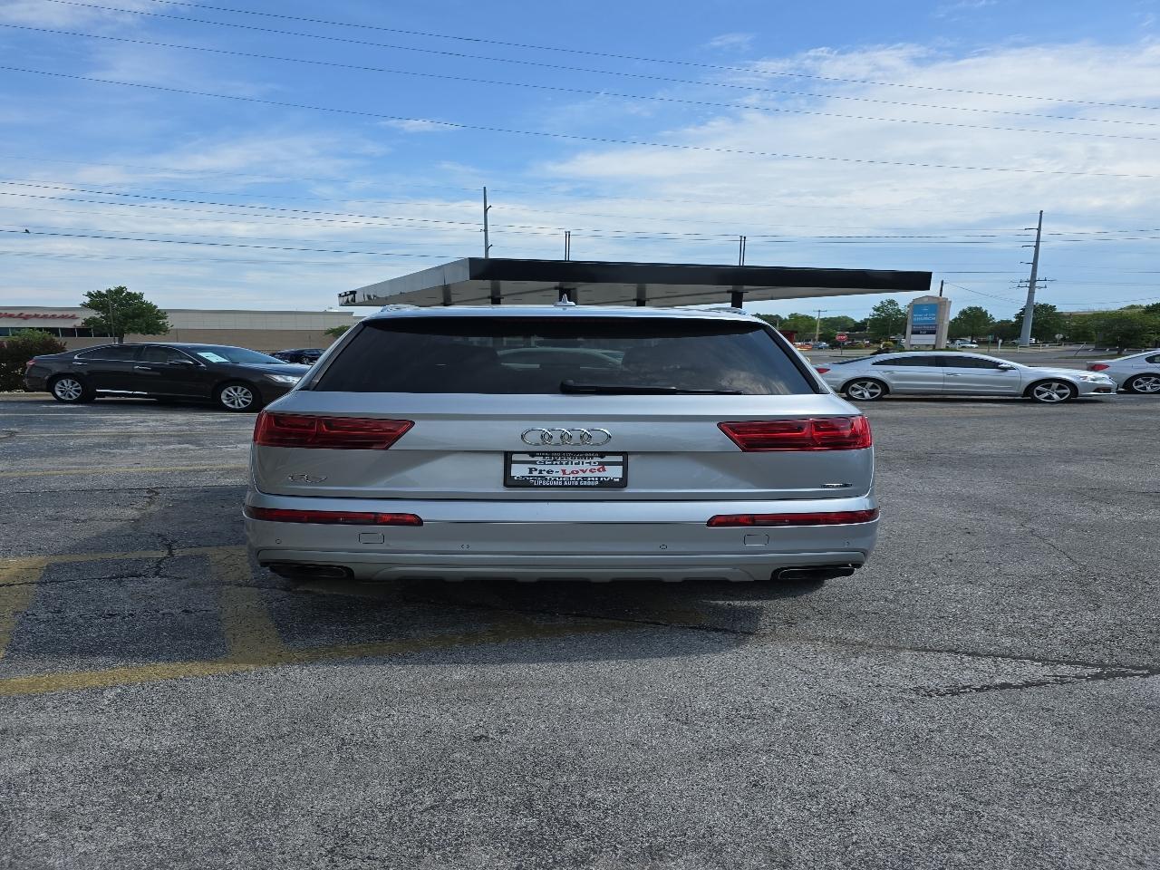 Audi Q7 SE Premium Plus 55 TFSI quattro 2019
