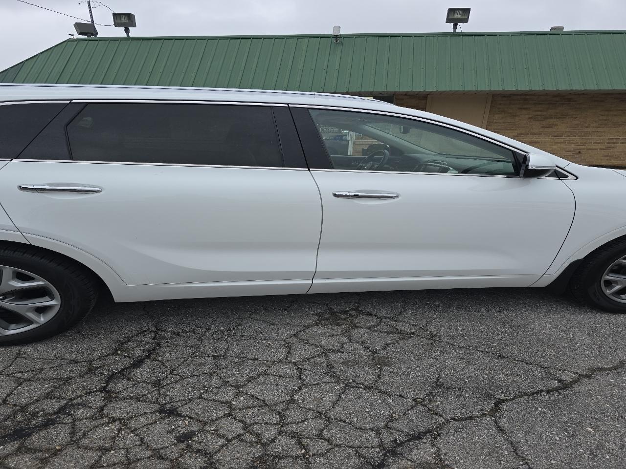 Kia Sorento FWD 4dr 3.3L SX 2016