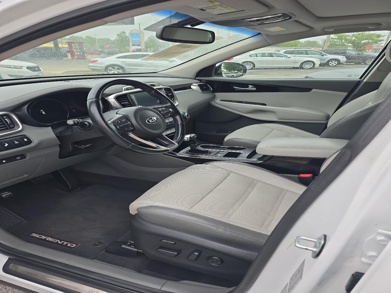 Kia Sorento FWD 4dr 3.3L SX 2016