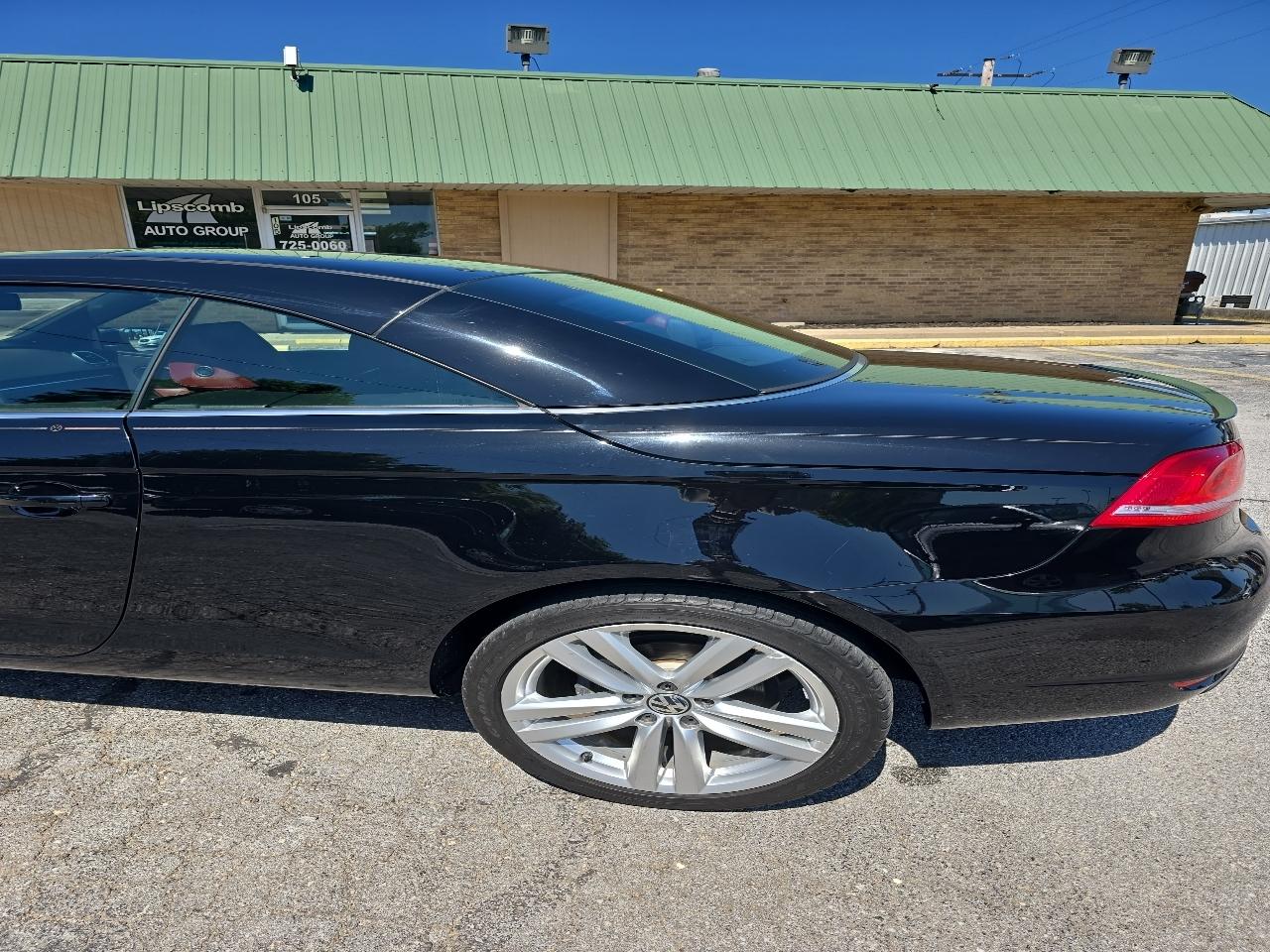 Volkswagen Eos 2dr Conv Executive SULEV 2012
