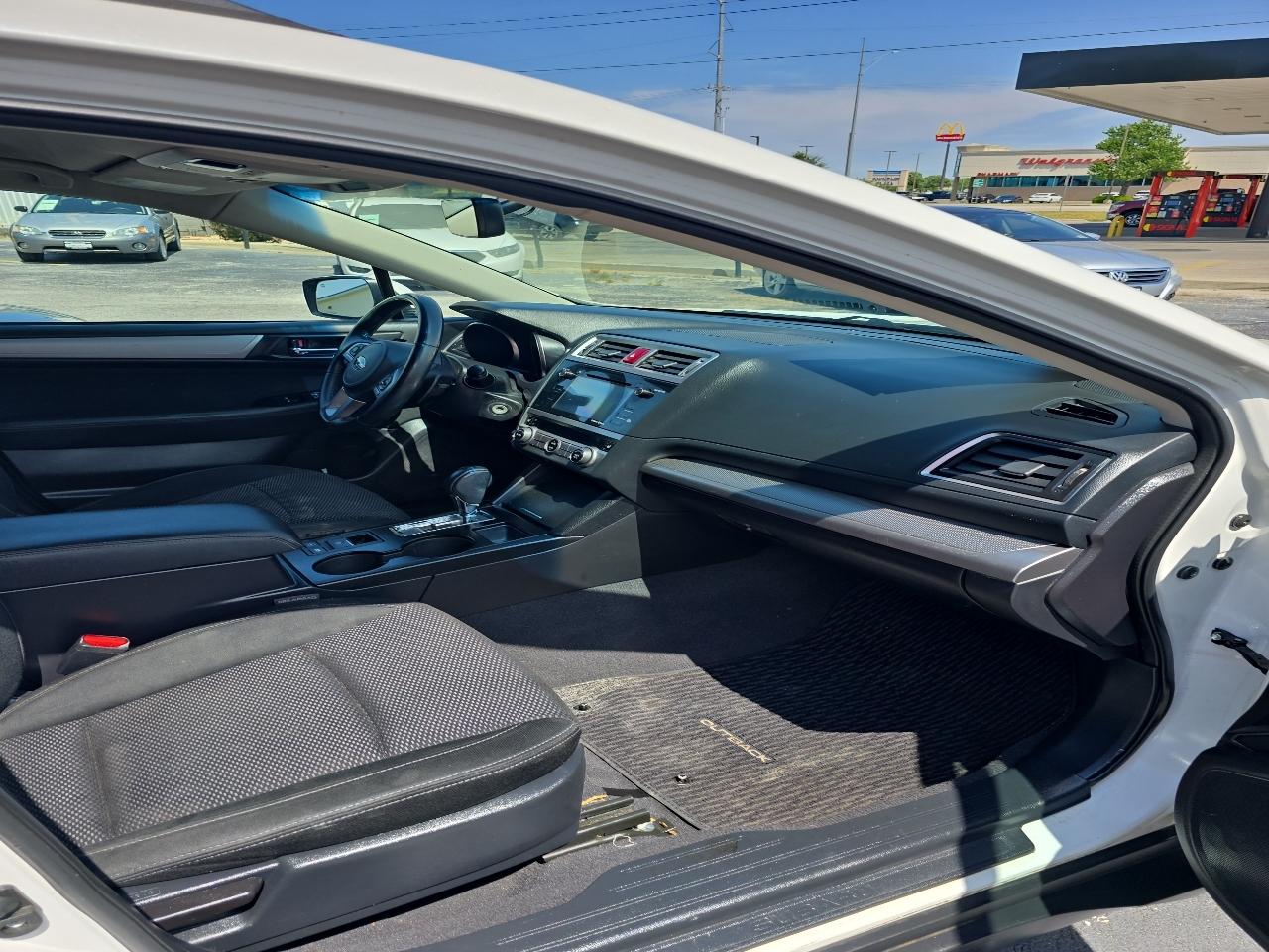 Subaru Outback 2.5i Premium 2017