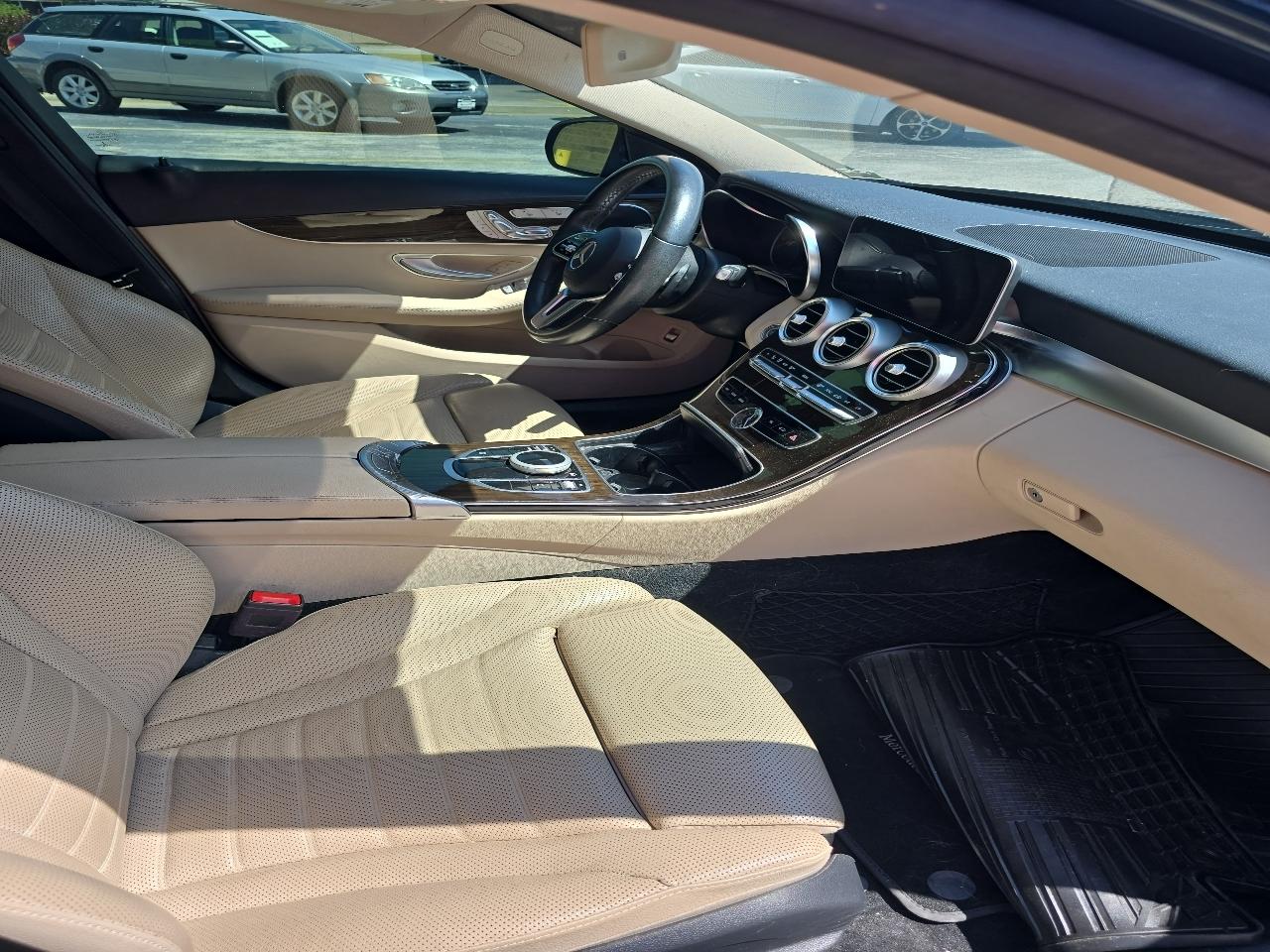 Mercedes-Benz C-Class C 300 4MATIC Sedan 2019