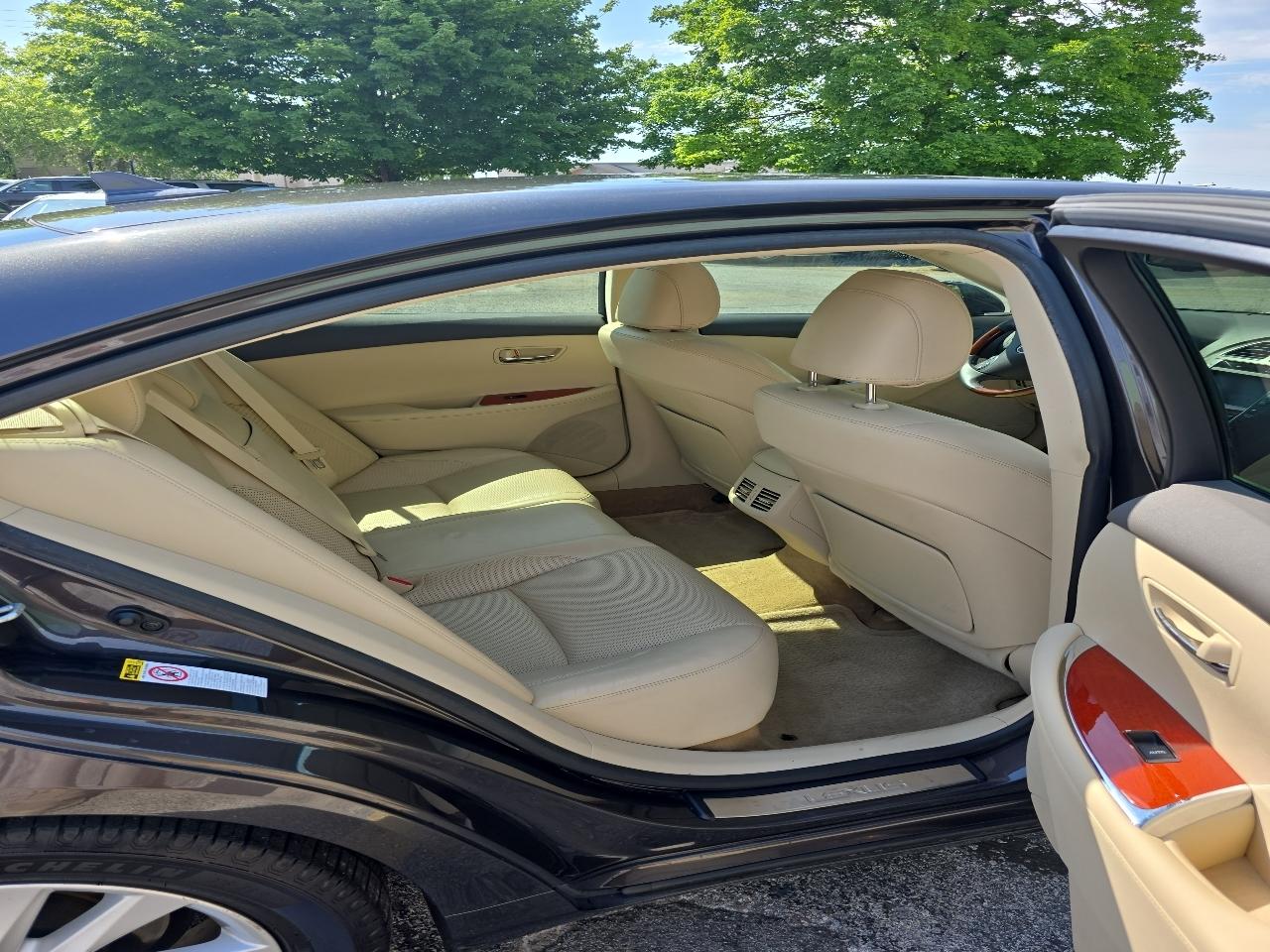Lexus ES 350 4dr Sdn 2012