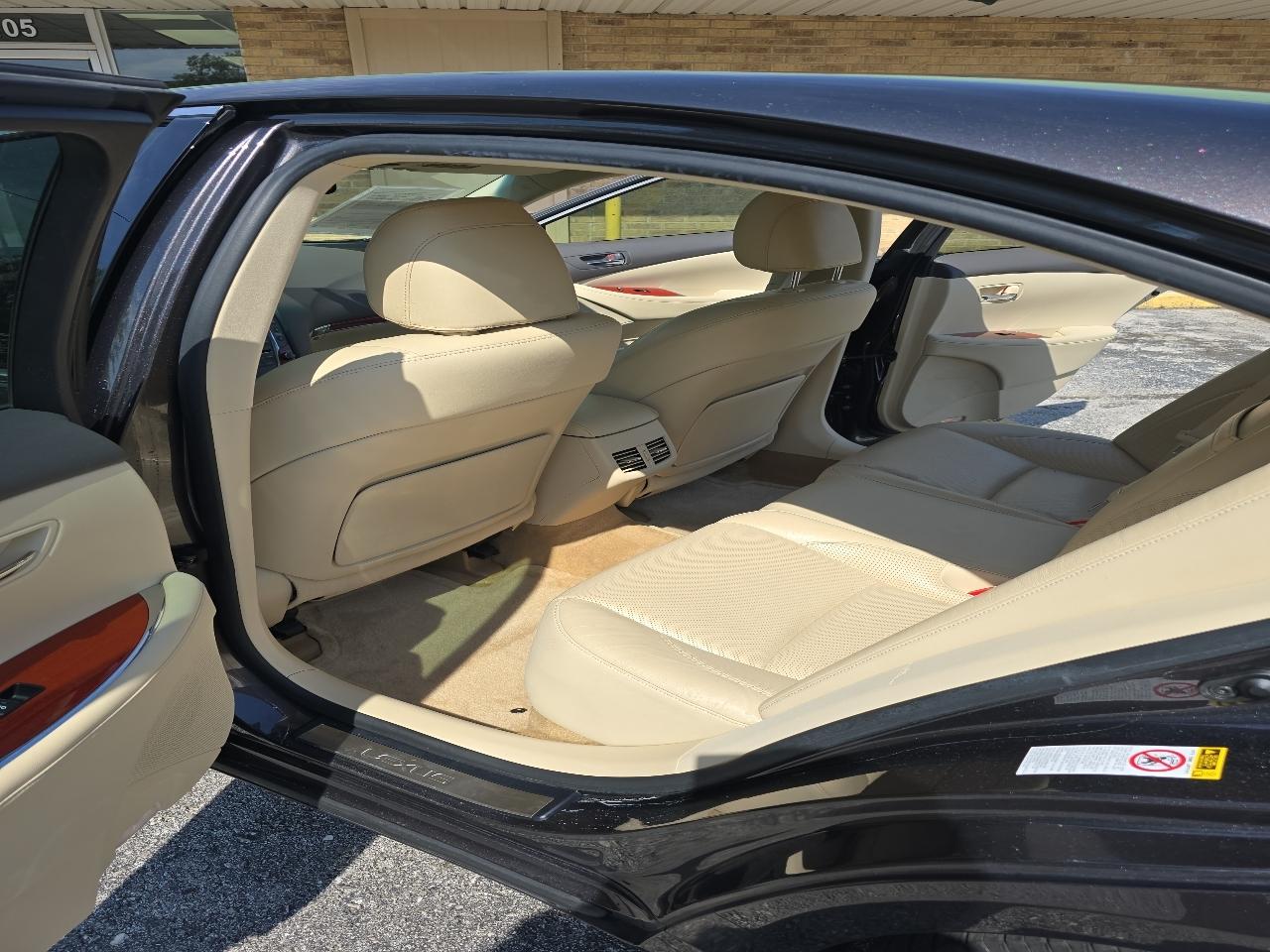 Lexus ES 350 4dr Sdn 2012