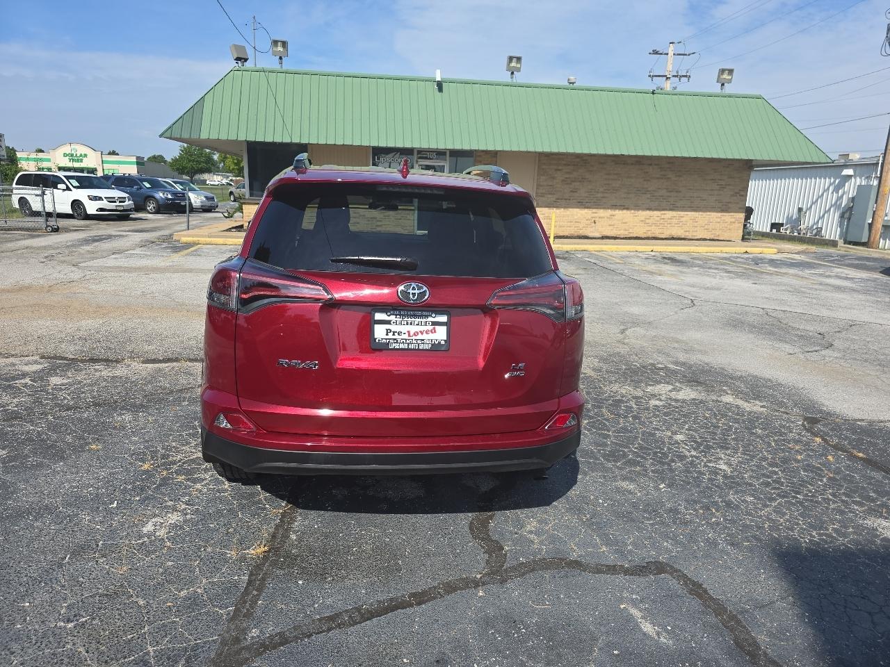 Toyota RAV4 LE AWD (Natl) 2018
