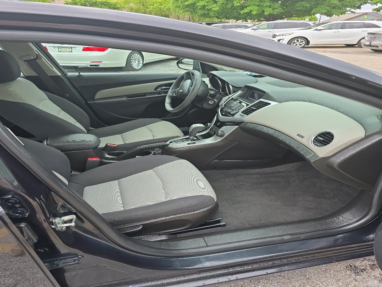 Chevrolet Cruze 4dr Sdn Auto LS 2015