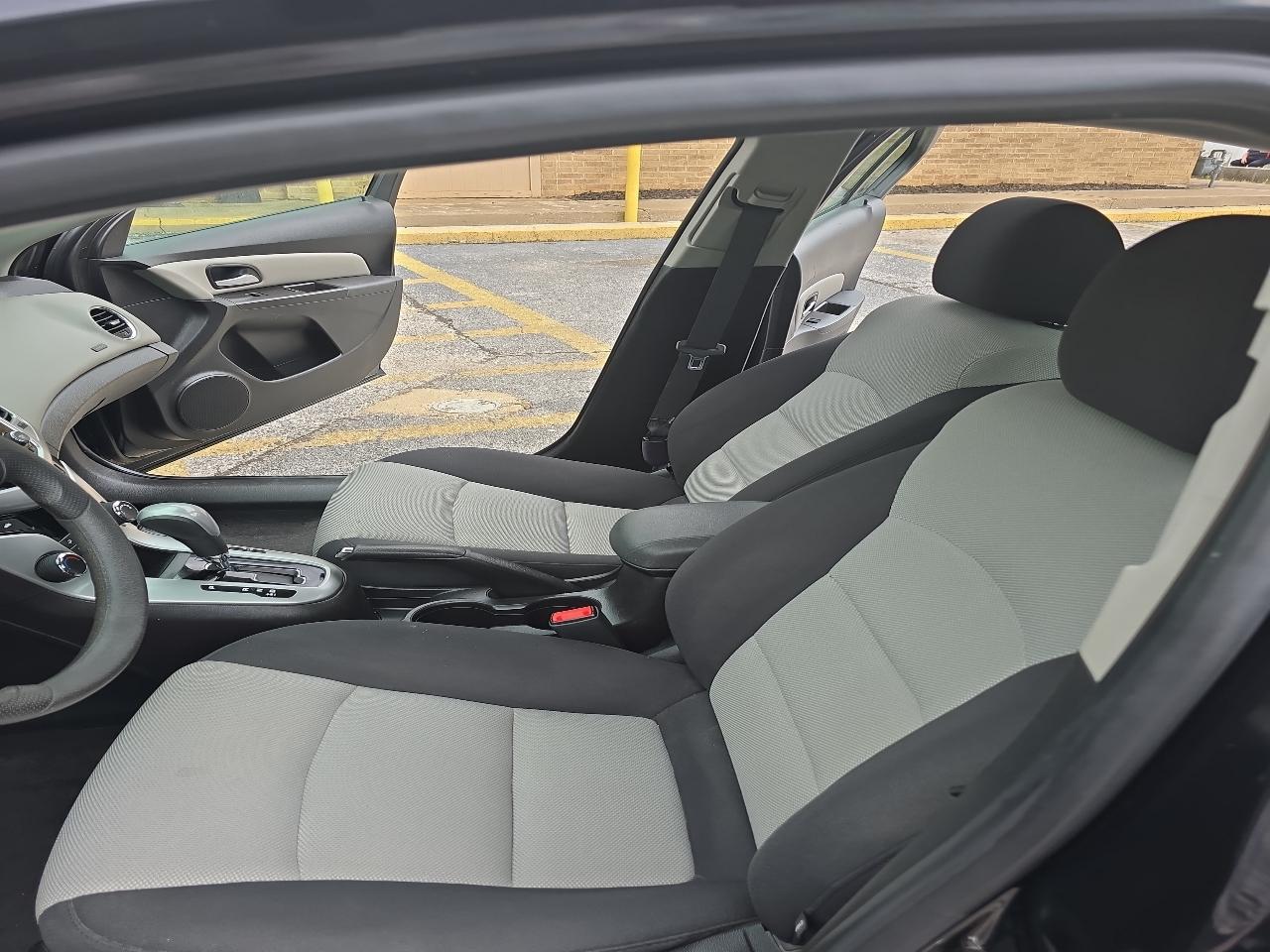 Chevrolet Cruze 4dr Sdn Auto LS 2015