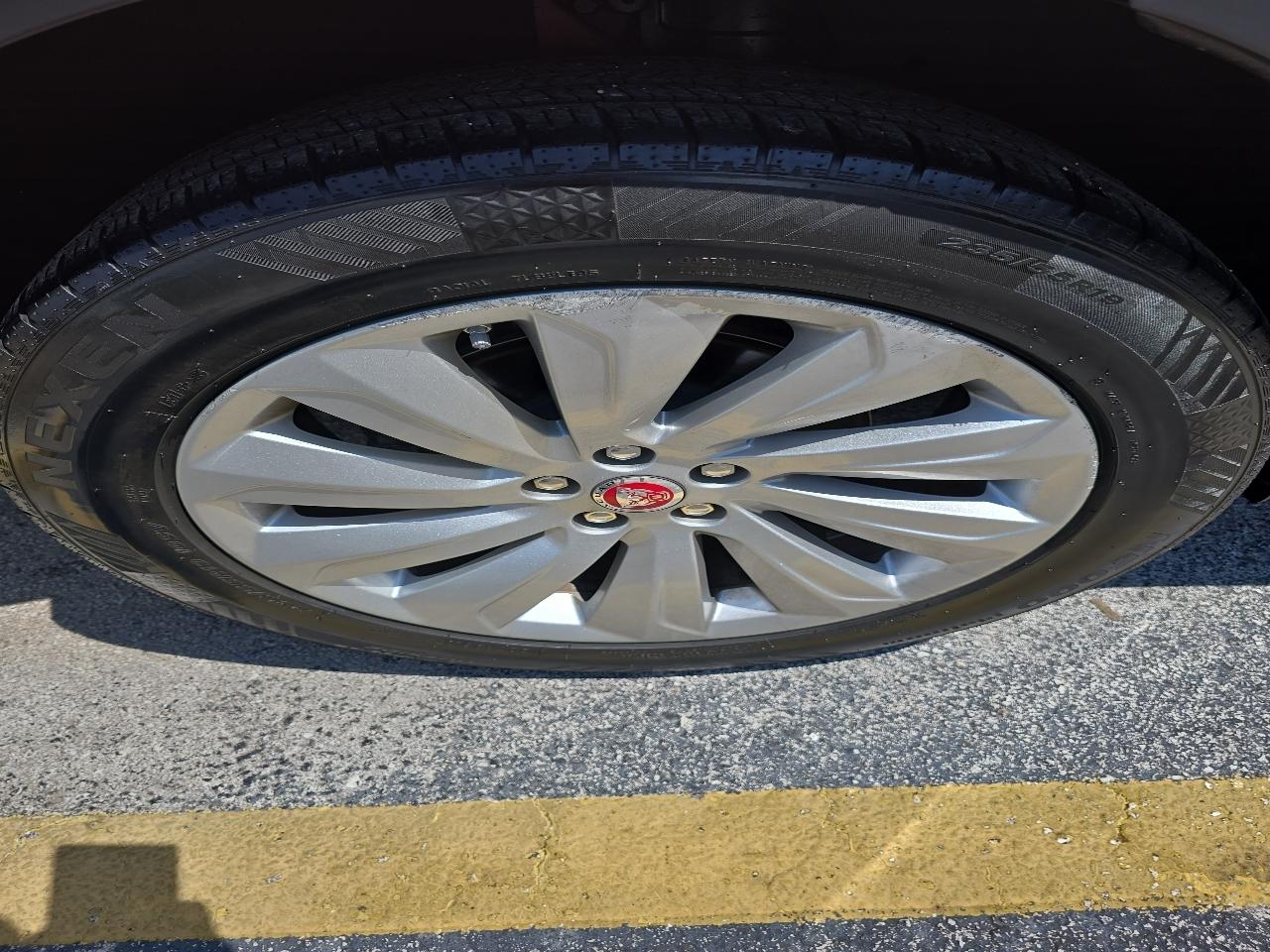 Jaguar E-Pace P250 AWD SE 2020