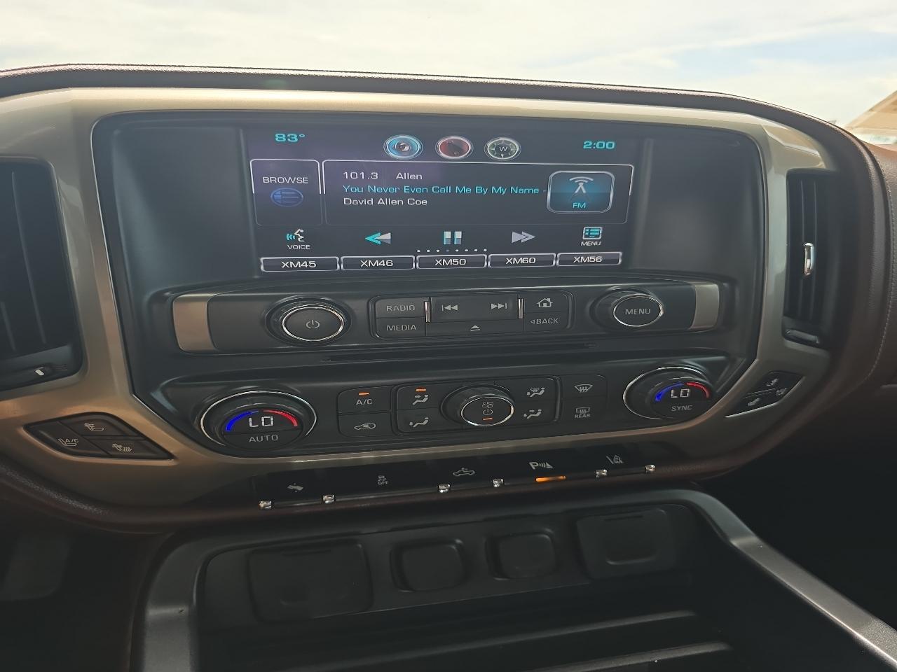 Chevrolet Silverado 1500 4WD Crew Cab 153.0" High Country 2014