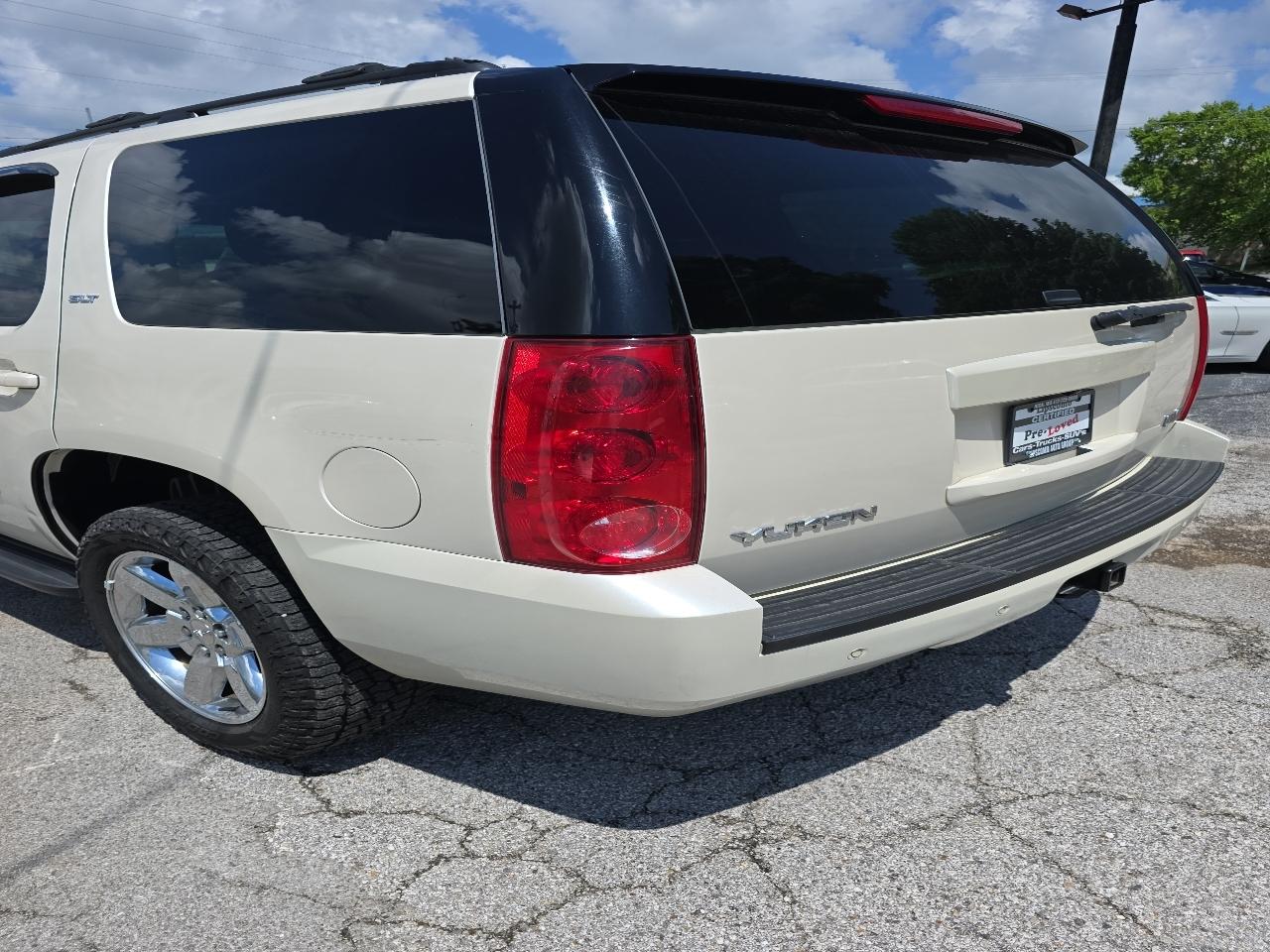 GMC Yukon 4WD 4dr 1500 SLT 2013