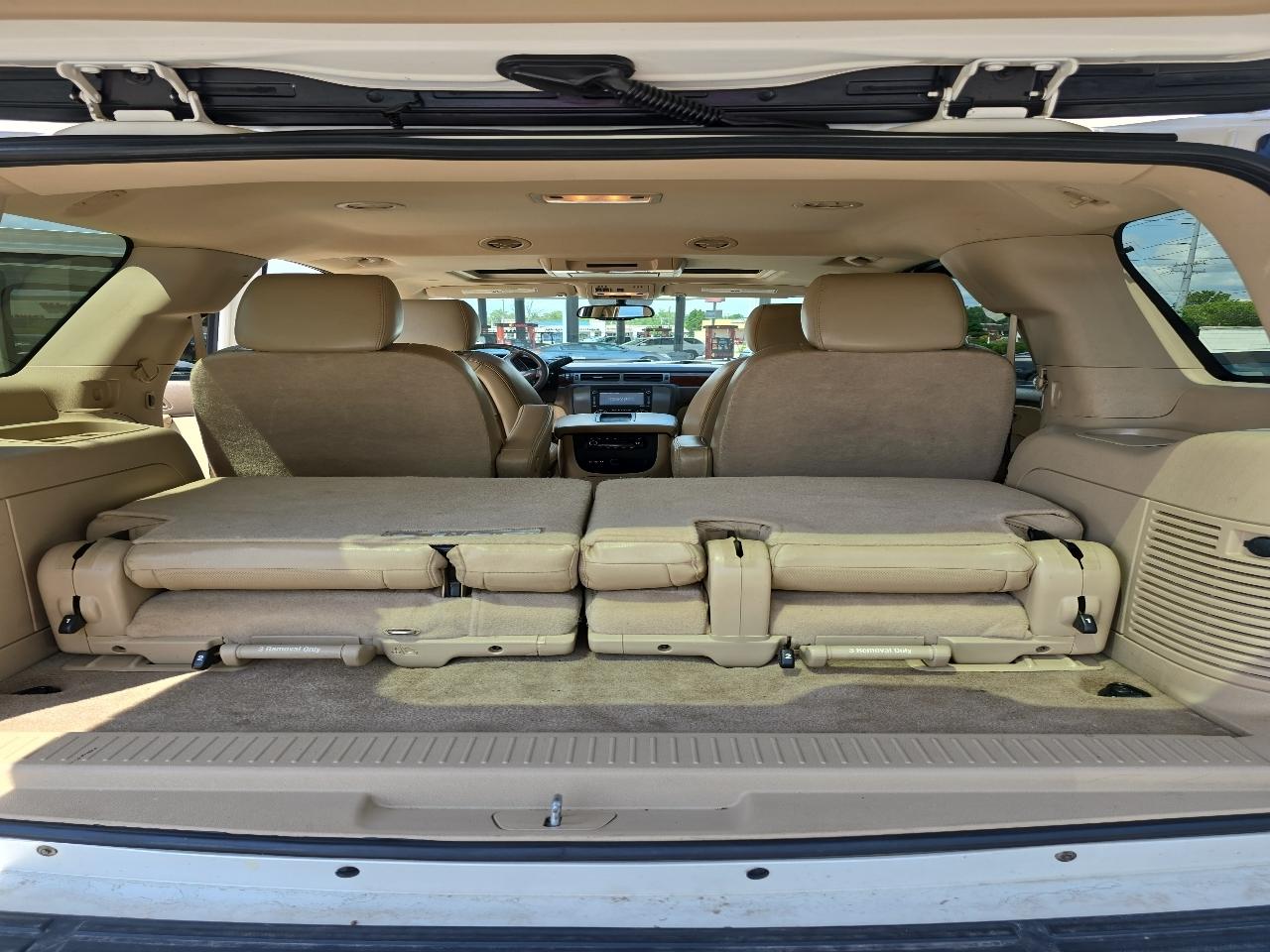 GMC Yukon 4WD 4dr 1500 SLT 2013