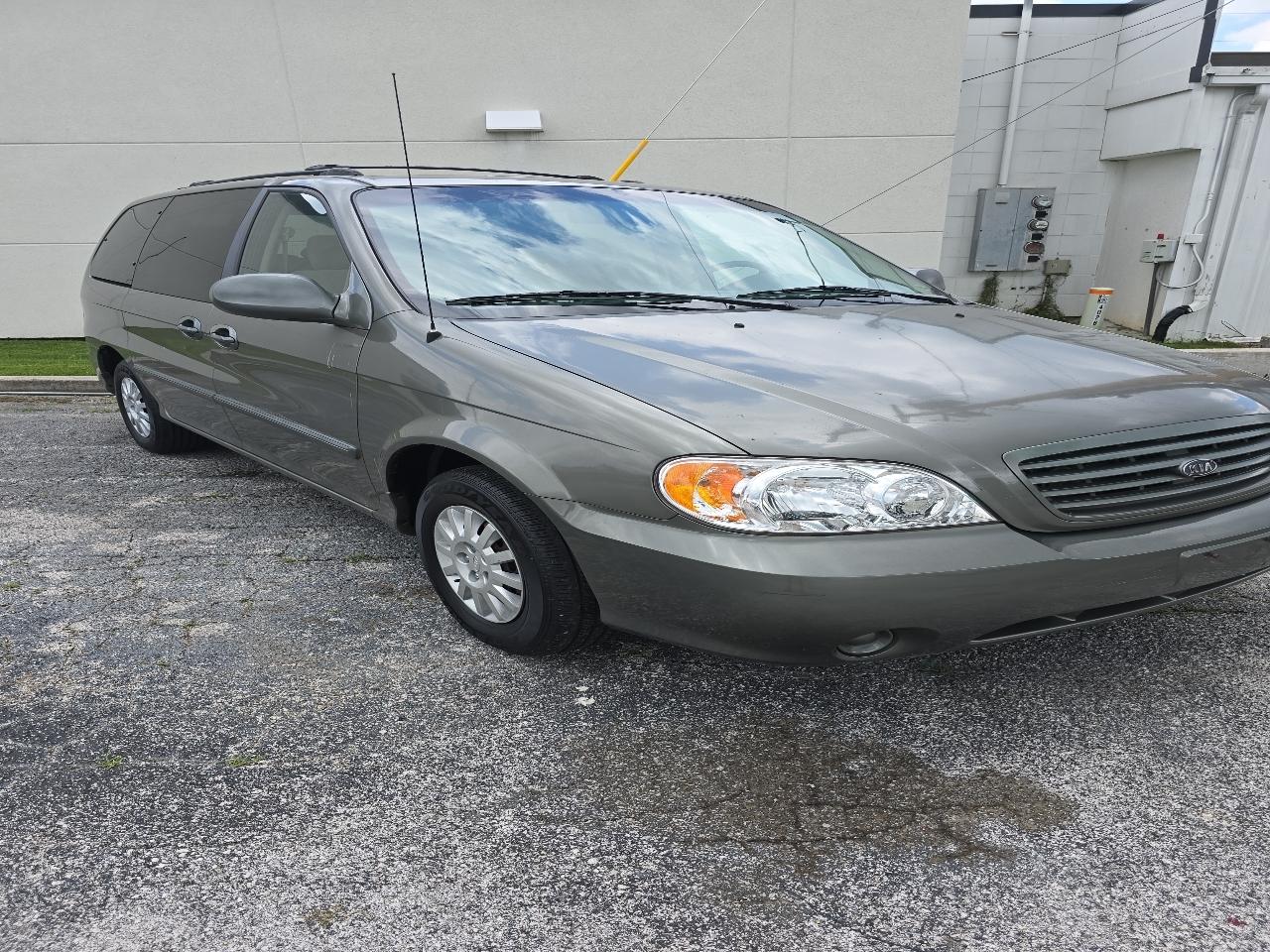 Kia Sedona 4dr Auto LX 2003